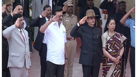 R-Day: TN Governor RN Ravi unfurls National Flag in Chennai, CM MK Stalin presents gallantry awards