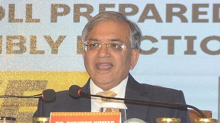 Deadline for IAS, IPS officers from Bengal to go to Delhi for training as central poll observers ends today