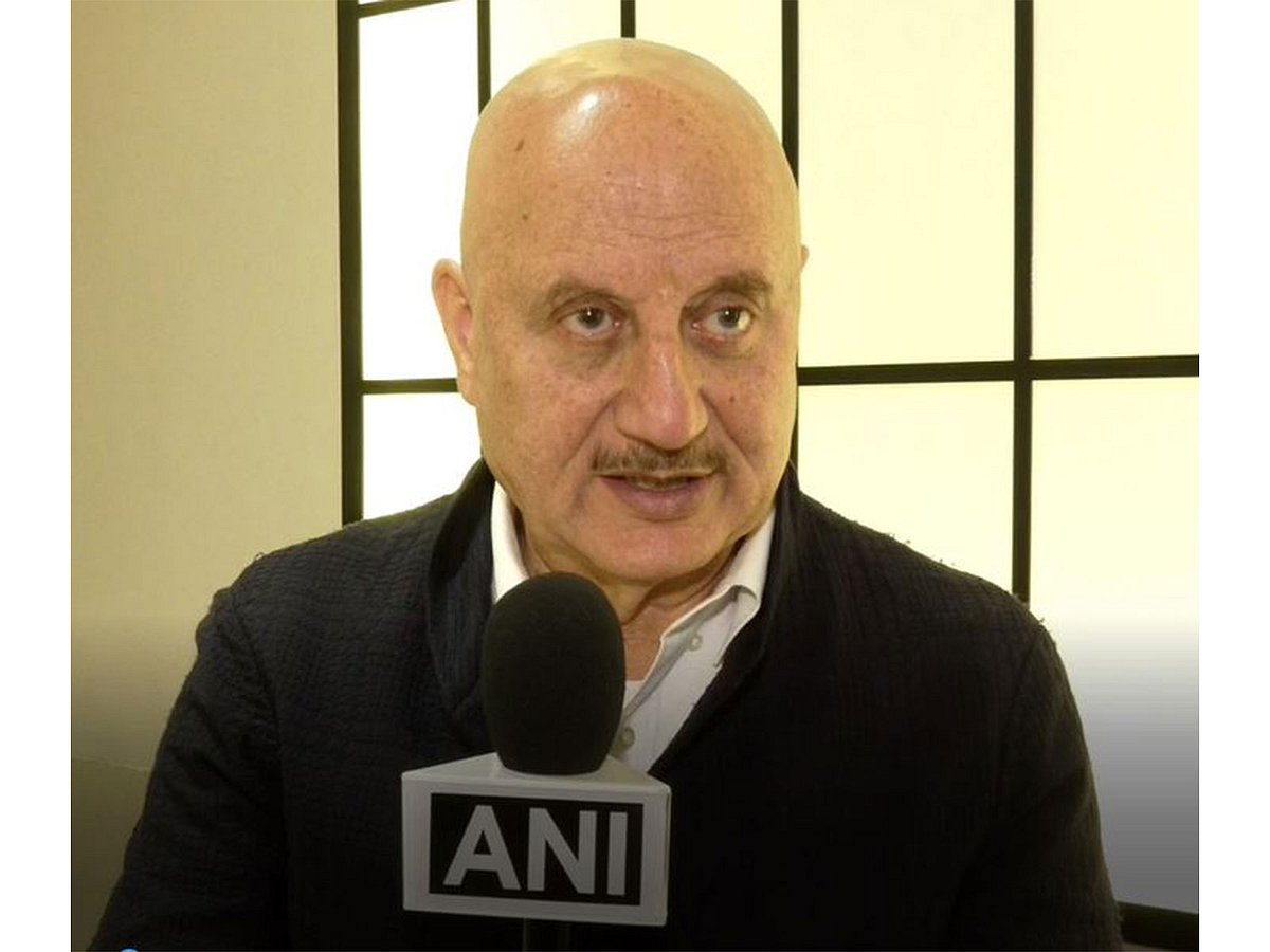 School hosts ‘Tanvi The Great’ screening; Anupam Kher expresses gratitude