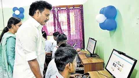 School Education Minister Anbil Mahesh Poyyamozhi inspecting the newly inaugurated laboratory in Kumara Raja Muthiah School in Chennai.
