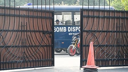 Bomb threat at Army Public School Delhi; probe underway
