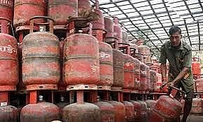 Domestic LPG production rises 25 pc as govt directs supply to households amid Middle East tensions