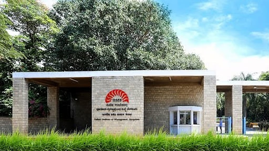 Record 664 offers mark IIMB’s placement season