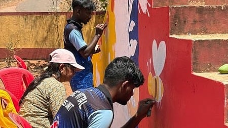 NSS volunteers of Government first grade college Vitla engaged in art work at Dakshina Kannada Zilla Panchayat Model Higher Primary School, Mudambail Bantwal during NSS annual camp