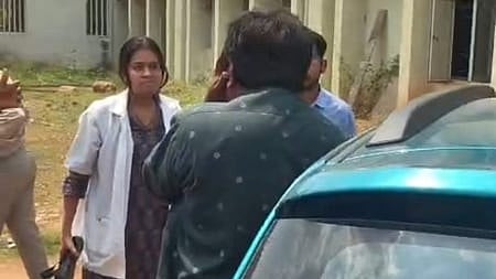 Bengaluru: Medical Professor who asked student out in class assaulted