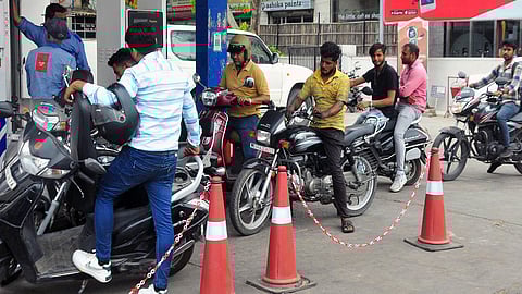 HPCL carries out surprise checks, ensures fuel, LPG supply