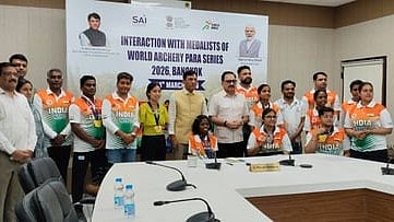 Mansukh Mandaviya felicitates World Archery Para Series medallist