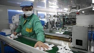 Report warns of gradual crisis in China’s factory sector
