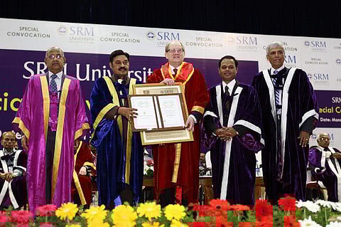 Andersson alomg with SRM Chancellor T R Pachamuthu and others