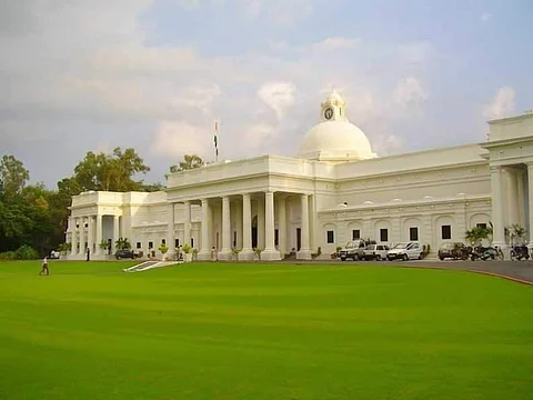 No jobs for alumni: IIT Roorkee Director says he won't hire his PhDs as staff because it's like 'marrying into family'