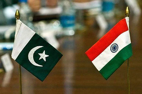 Bad Exchange: After Indian soldiers beheaded, 50 Pakistani students who were visiting India at the invitation of an NGO, sent back