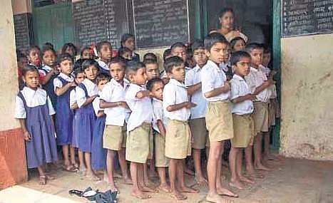 Khalipada Ku Na is part of an ongoing programme in which school children are playing a major role