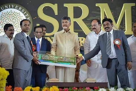 CM N Chandra Babu Naidu while inaugurating the campus with other dignitaries