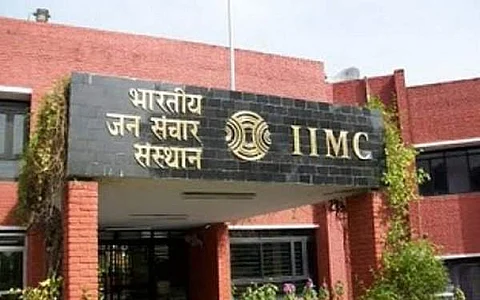 UGC forms panel to study idea of deemed varsity status to IIMC