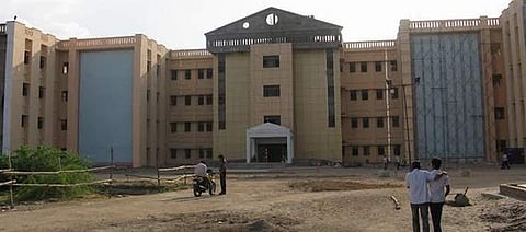 The students boycotted the classes and urged Municipal Administration Minister K T Rama Rao to visit the college and resolve their problems