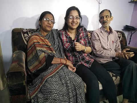 Ayushi with her parents (pic: Ayushi Mahapatra)