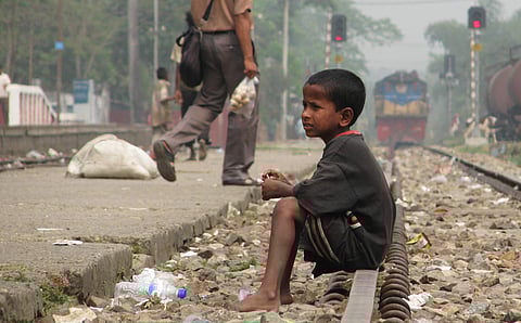 There are 17,332 males and 11,159 females on the streets of Hyderabad