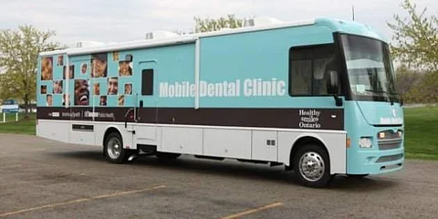 Public Works Minister G Sudhakran inaugurated the mobile dental clinic arranged by the Alappuzha Government Dental Medical College