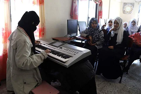 Al-Nawras school in war-torn Yemen helps their students find solace in music