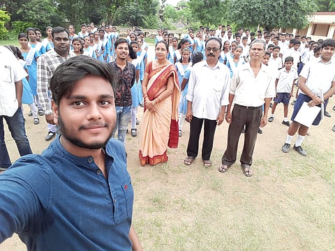 Selfie time with students and staff (Pic: Sourced)