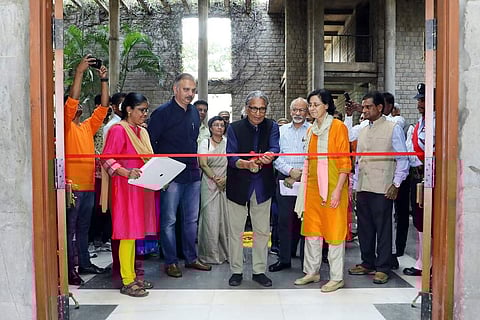 Pritzker Laureate Dr. Balkrishna Doshi, architect of IIMB’s campus, inaugurates the reimagined library on the occasion of the B-school’s 46th Foundation Day celebrations (Pic: IIMB)