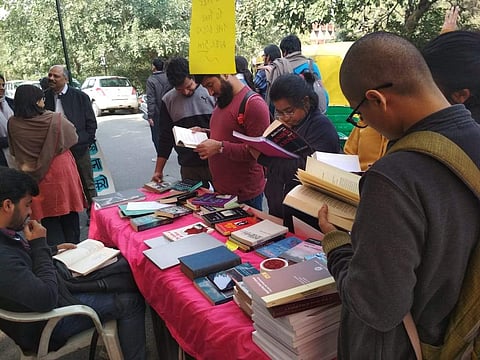 The book sharing table (Pic:JNUTA)