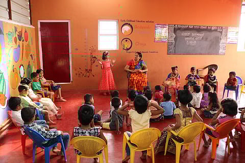 Students being taught the importance of hygiene, food and nutrition (Pic: Deshpande Foundation)