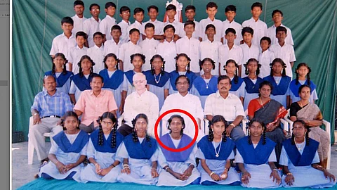 Gomathi Marimuthu seen in a class photograph while studying at St Thomas School, Nazareth, Pudukottai