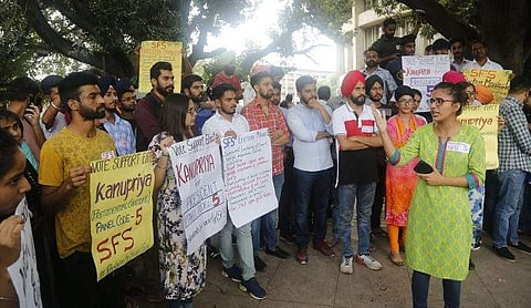 The students were also on protest to demand more transparency in the process of hostel allocation.