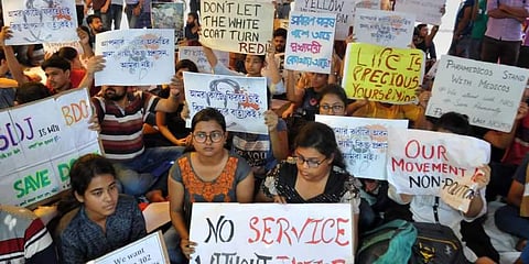 Over 300 senior doctors across various state-run medical college and hospitals resigned from their services in solidarity