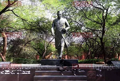 Dorm it all, where are the SPIC MACAY participants staying? JNU or IIT Delhi?