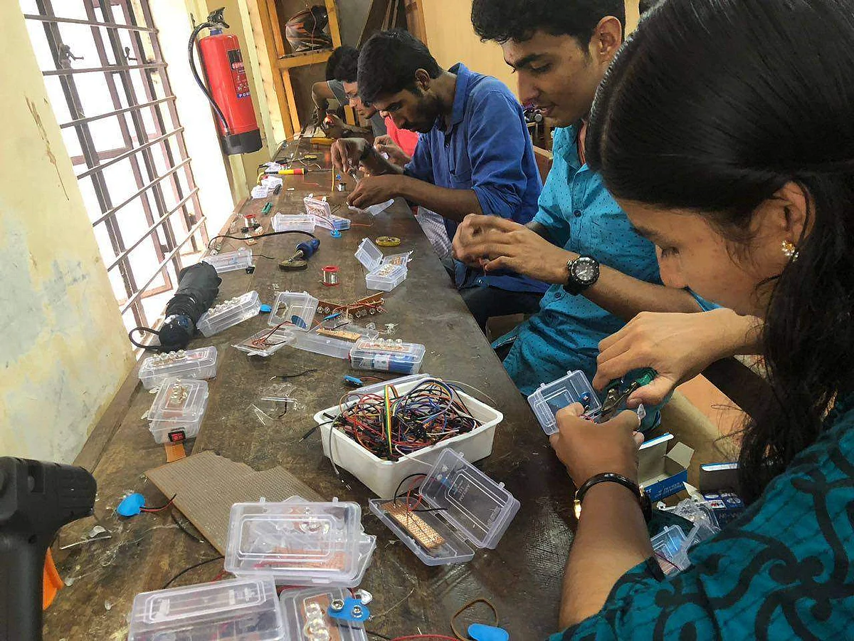 HELP SQUAD: IEEE Kerala had a sum total of 1050+ reported activities in 2016 and 720+ in 2015