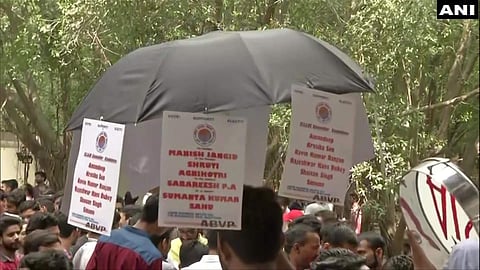 JNUSU polls (Pic: ANI)