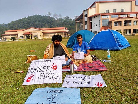The two students on strike