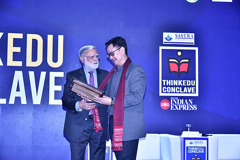Rijiju with Prabhu Chawla