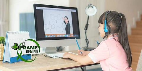 e-learning-01050656