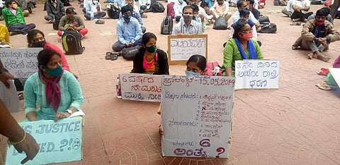 The government has been delaying the appointment of college lecturers