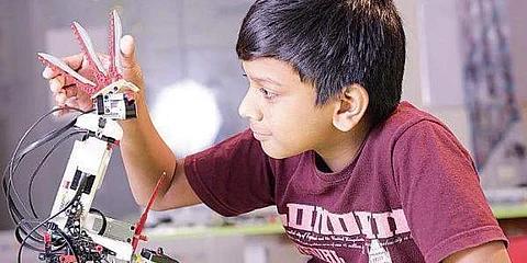 Kids doing science | Representative image