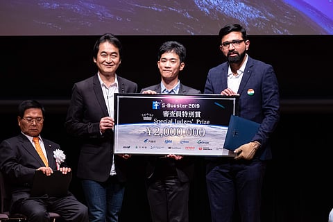 Tushar Jadhav receives a prize for Manastu Space at S-Booster, Japan | Pic: Tushar Jadhav