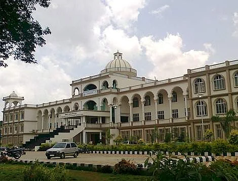 Student unions protest outside ANU, demand resignation of VC 