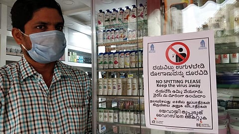 A shopwhere no spitting symbol and writing has been put up (Pics: Beautiful Bengaluru)