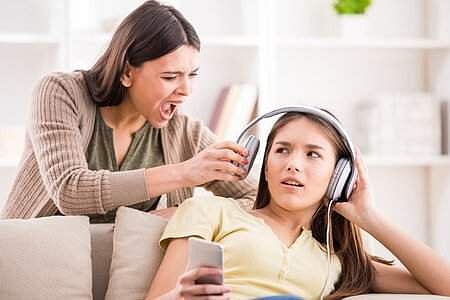 The disadvantage of controlling parents