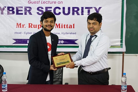 Rupesh being felicitated | (Pic: CJP)