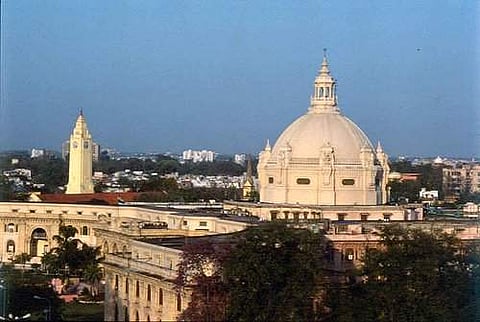 Vidhan Sabha in Lucknow (Source: Wikimedia Commons)