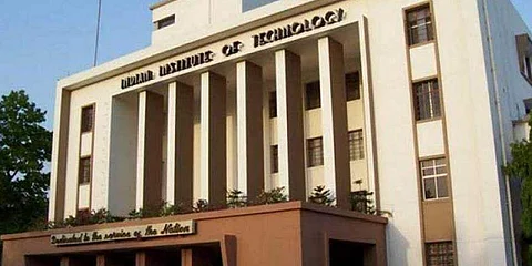 This is how IIT Kanpur is rewarding the top ten rank holders in JEE Advanced in India