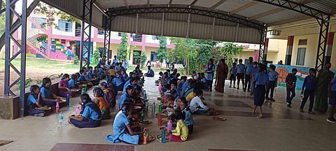 Children having meals (Pic: Akshaya Patra Foundation)