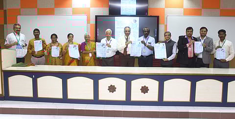 The admission form being launched (Pic: SRM)