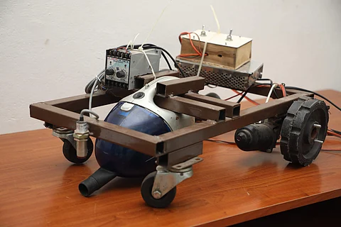 The vacuum device | Pic: Sona College of Engineering