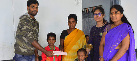 Learning to give | (Pic: Kisan Bandhu)