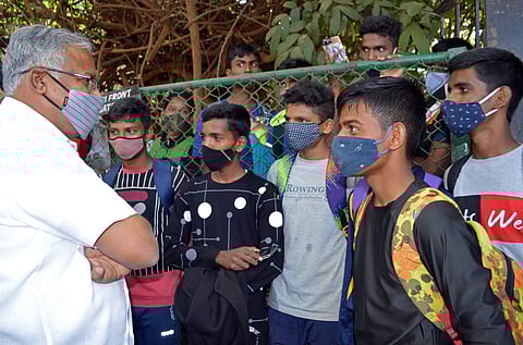Suresh Kumar interacting with students (Picture: Express)